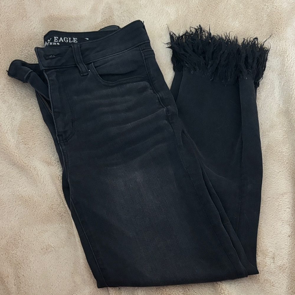 American Eagle Outfitters Black Frayed Ankle Jeans